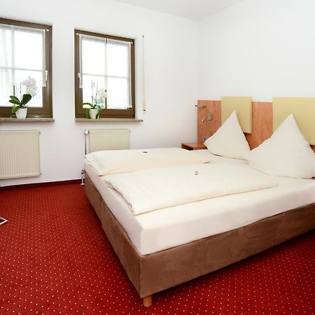 Hotel Jaegerhof Roth  Kültér fotó