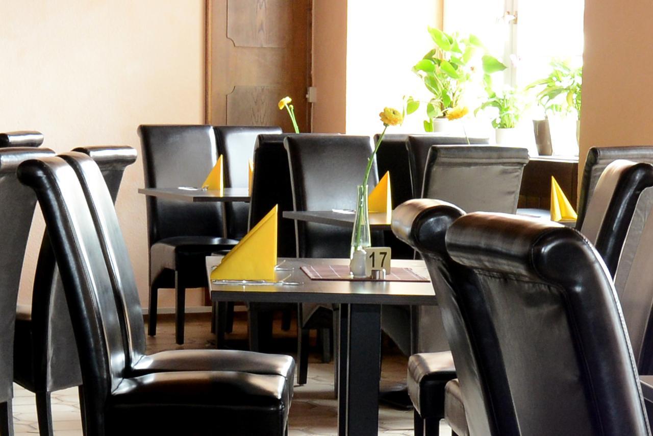 Hotel Jaegerhof Roth  Kültér fotó