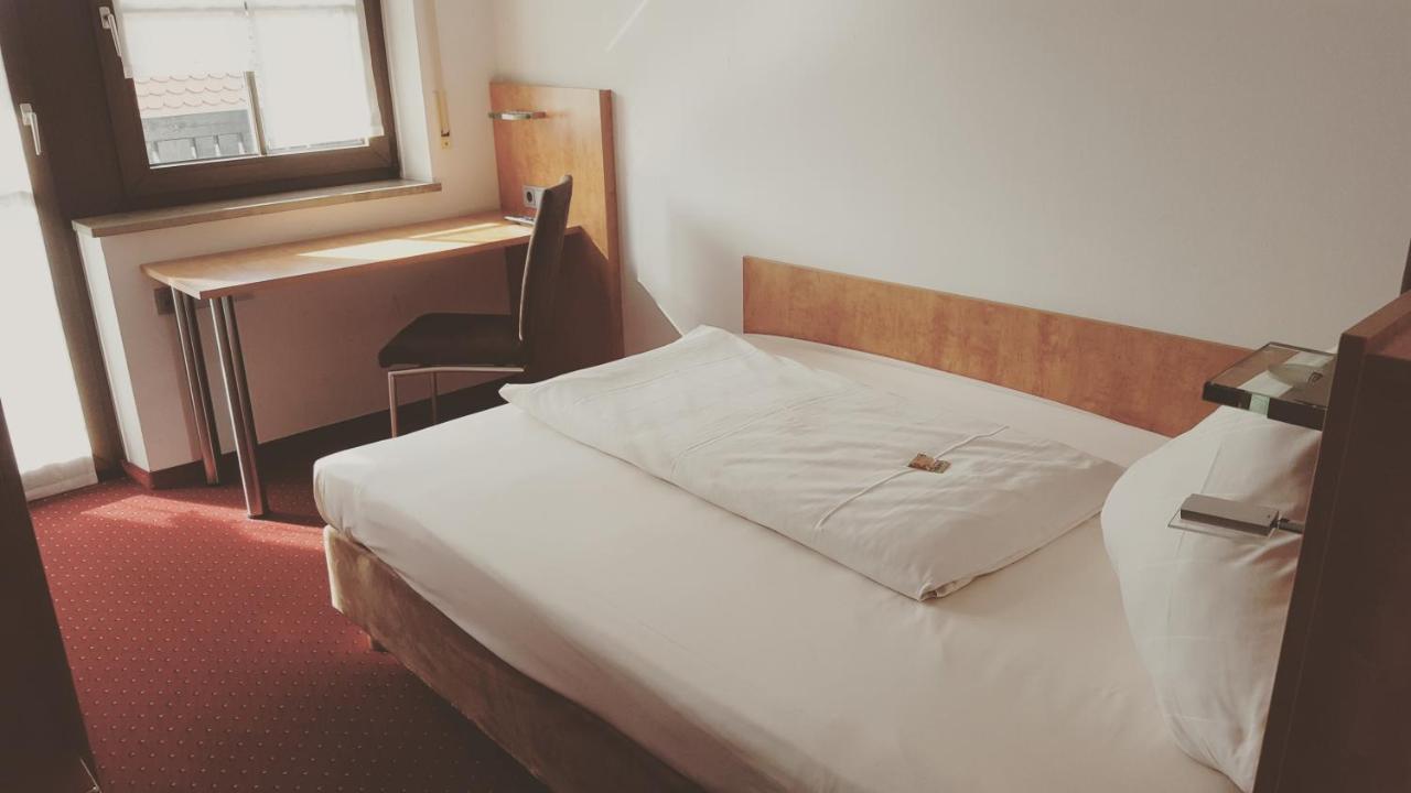 Hotel Jaegerhof Roth  Kültér fotó